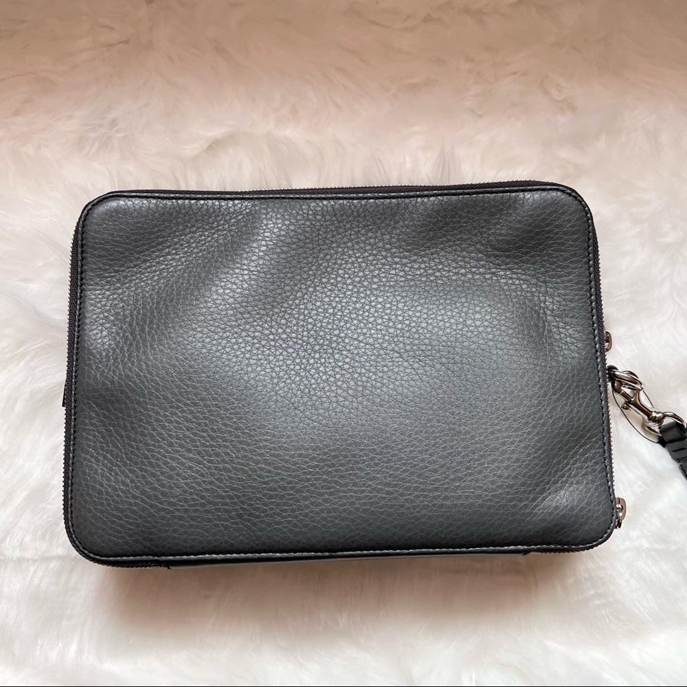 New! GUCCI Soho GG Logo Calfskin Logo Bag - Picture 4 of 14